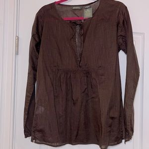 Brown gauzy cotton top with tie front and shell buttons on sleeves. NWT